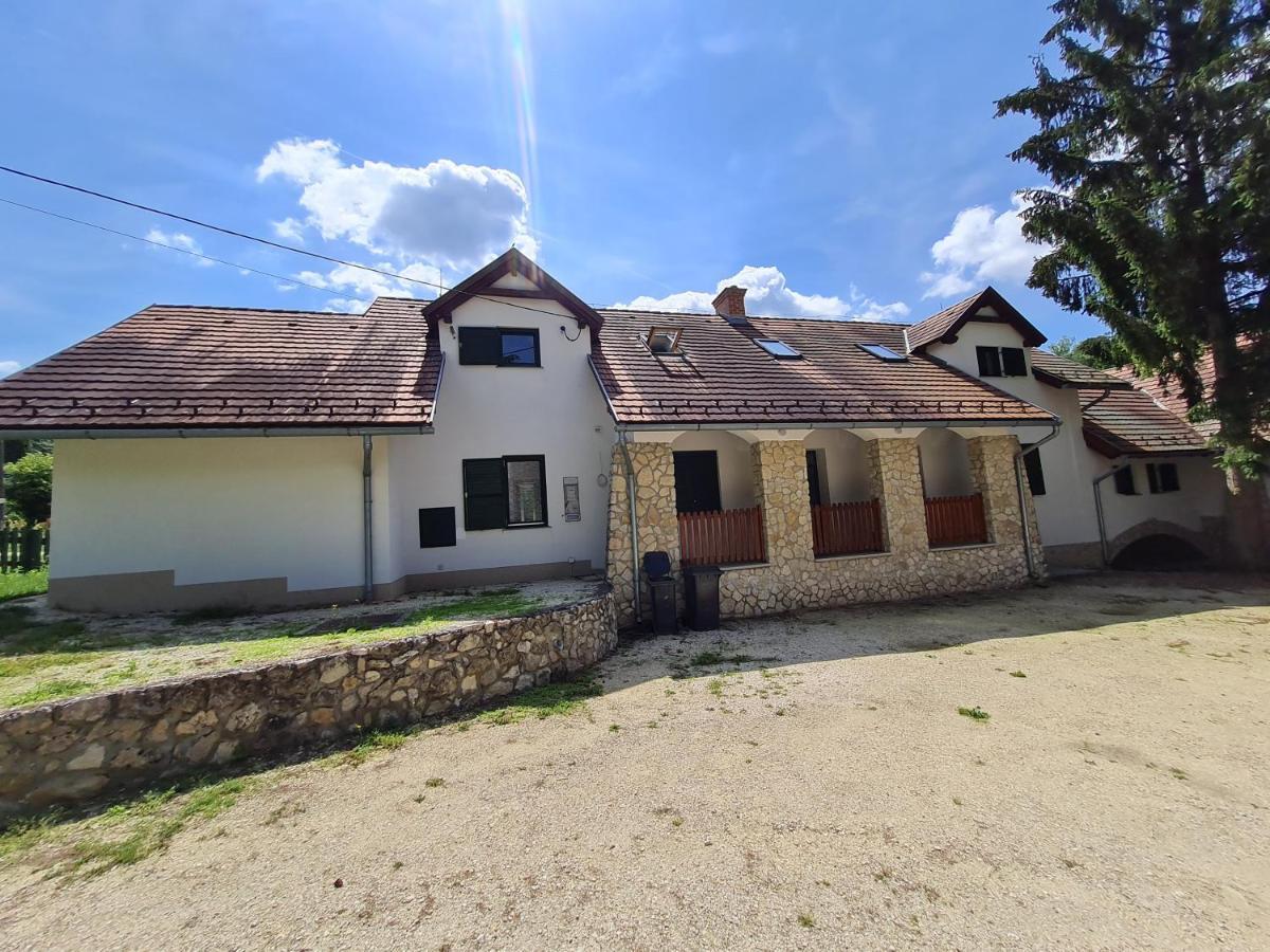 Patakmalom Vendeghaz Otel Döbrönte Dış mekan fotoğraf
